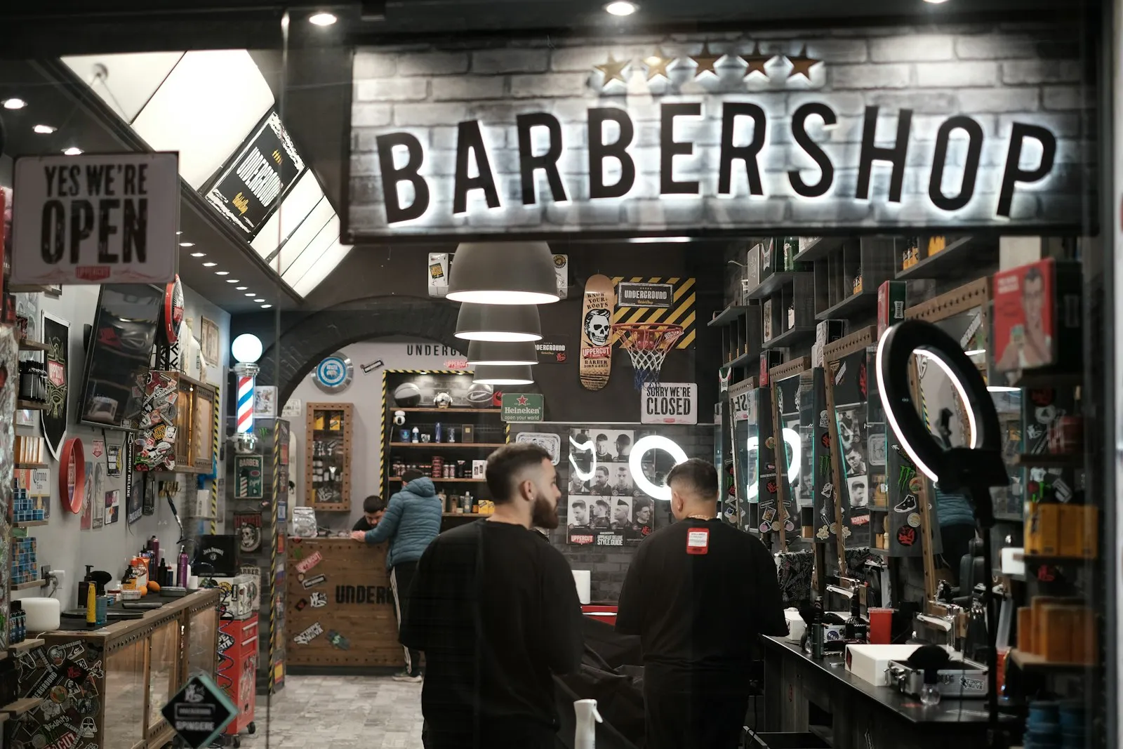Fachada de la barbería