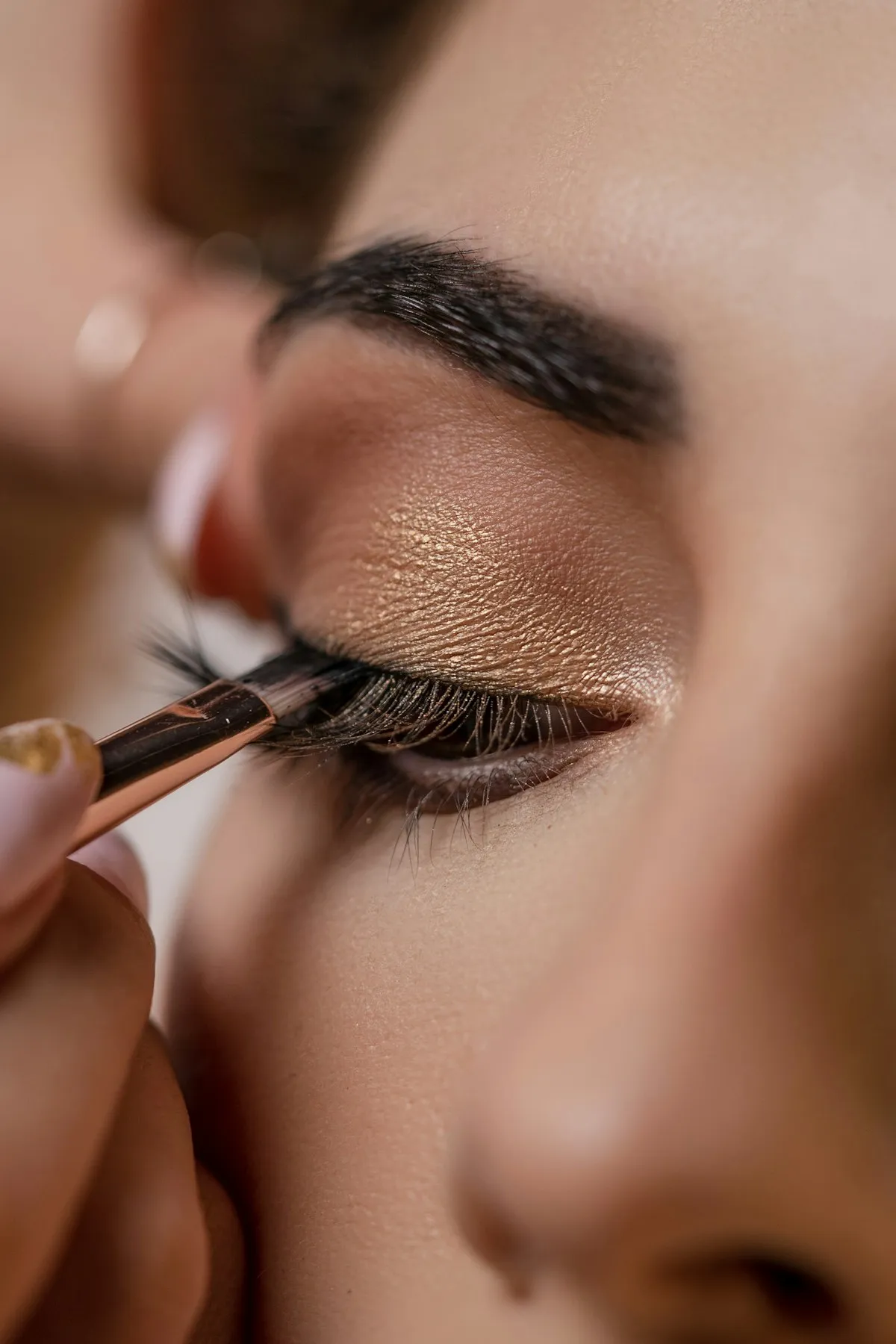 Maquillaje luminoso de estudio